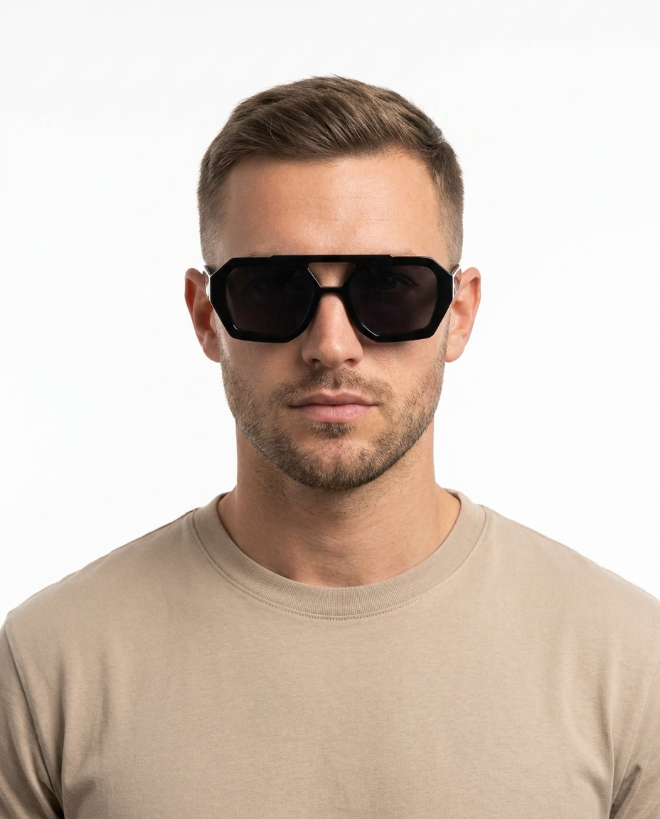 Modelo masculino usando Gafa Monaco Negro