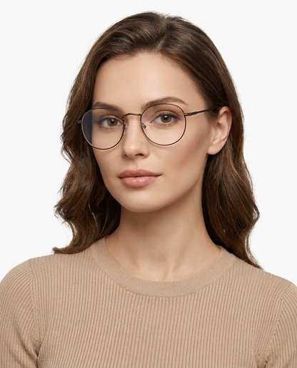 Modelo feminina usando Gafas de Sol Floripa Bronce