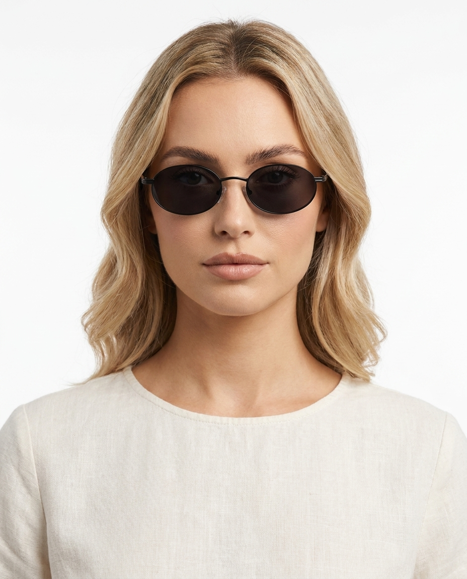 Modelo feminina usando Gafas Kian Negro
