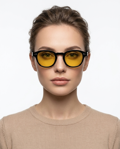 Modelo feminina usando Gafas Lux Amarillo